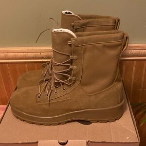 NIB Altama Tan Lace-Up Military Combat Boots